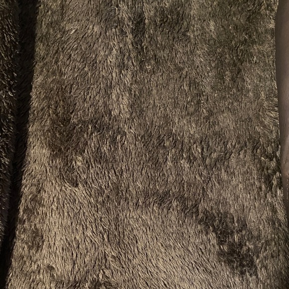 Men's Stylish Brown Leather Bomber Jacket - Picture 3 of 7